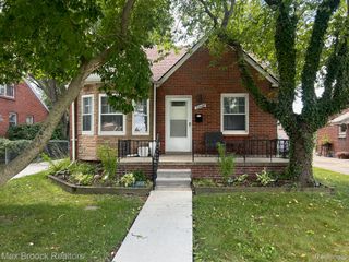 22406 Colony Street, St. Clair Shores, MI 48080