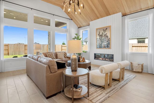 14906 Buffalo Head Street, Mont Belvieu, TX 77523