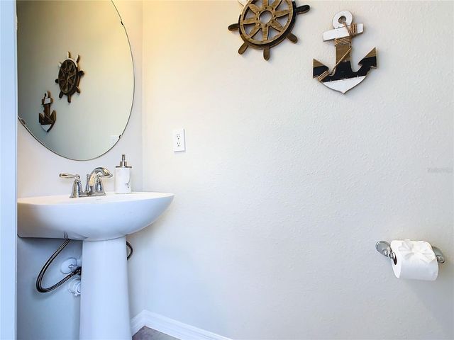 7573 OAK SPRING LANE, Davenport, FL 33837