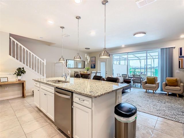 7573 OAK SPRING LANE, Davenport, FL 33837