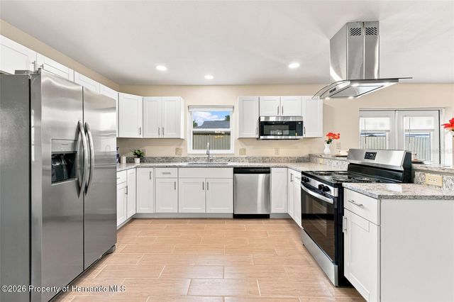 3822 Ravenna Drive, Valrico, FL 33594