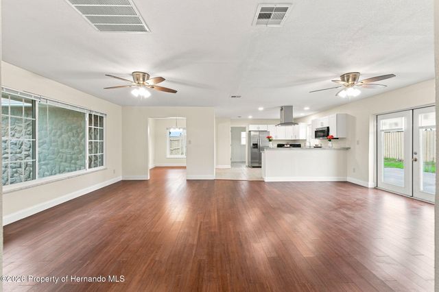 3822 Ravenna Drive, Valrico, FL 33594