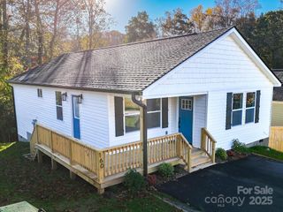 160 Marietta Street, Asheville, NC 28803