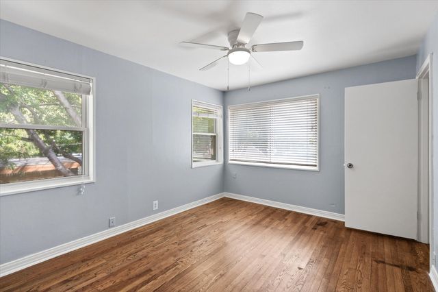 5837 Locke Avenue C, Fort Worth, TX 76107