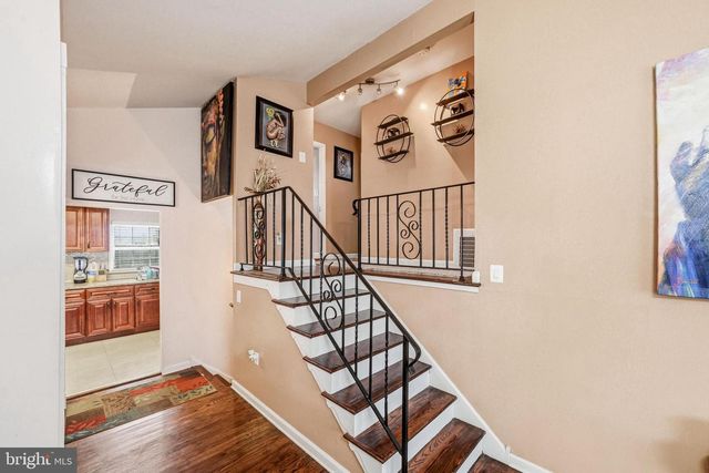 6034 LEXINGTON AVE, Pennsauken, NJ 08109