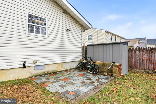 6034 LEXINGTON AVE, Pennsauken, NJ 08109