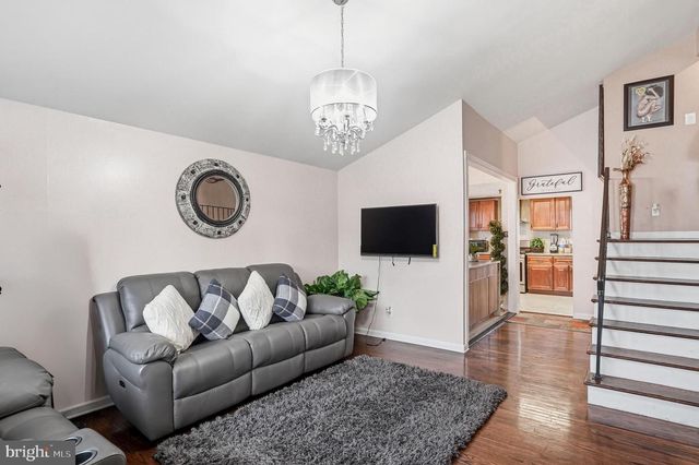 6034 LEXINGTON AVE, Pennsauken, NJ 08109