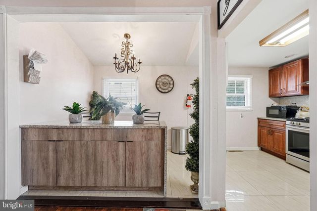 6034 LEXINGTON AVE, Pennsauken, NJ 08109