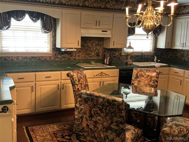 2839 Montrose Avenue, Montgomery, AL 36109