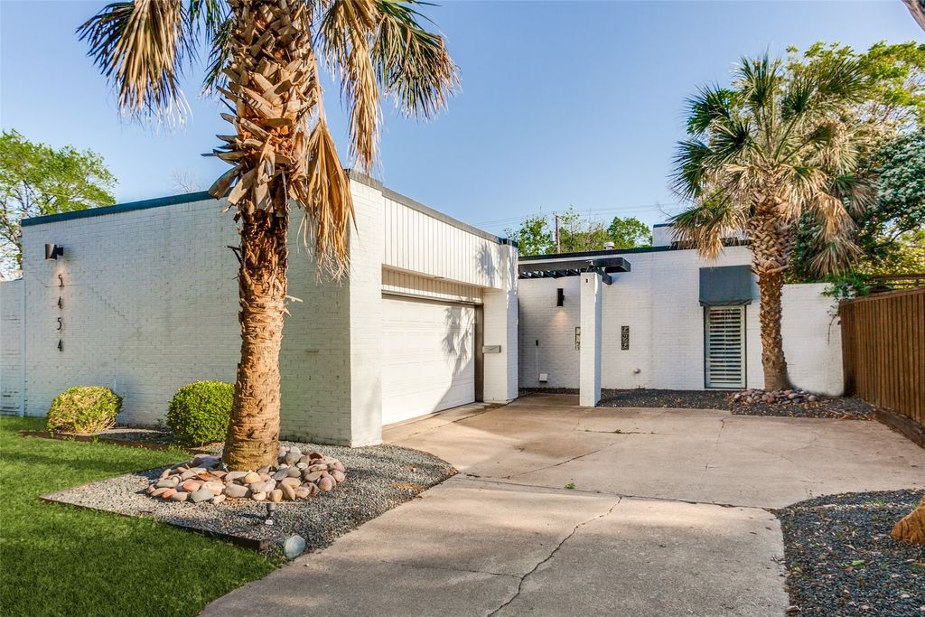 5454 Vickery Boulevard, Dallas, TX 75206