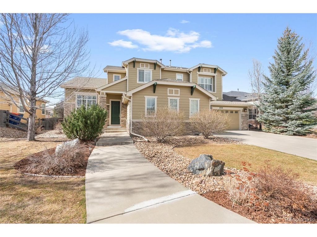 2724 Ironwood Pl, Erie, CO 80516