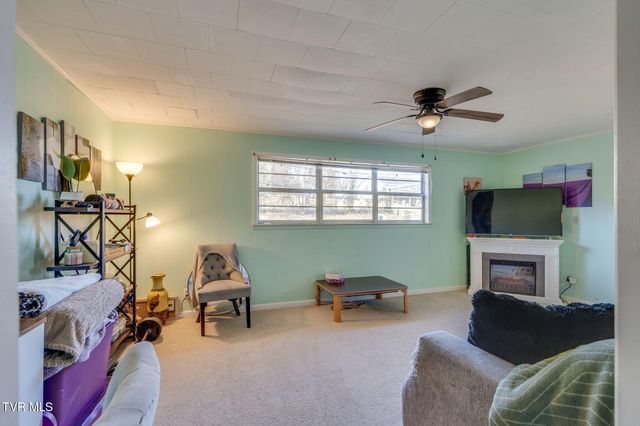 107 College View Drive, Greeneville, TN 37745