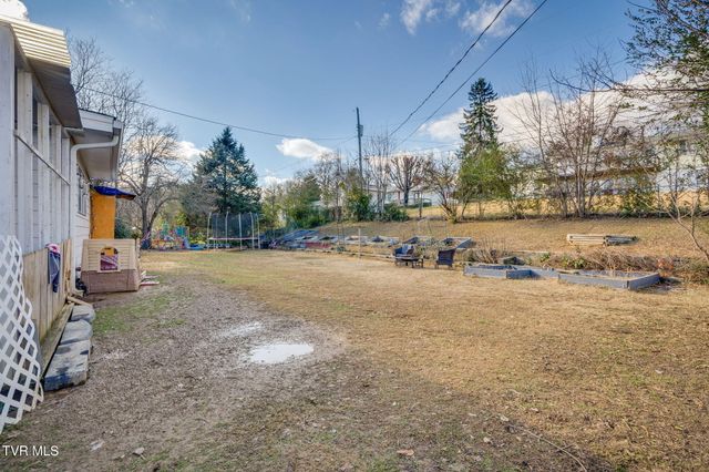 107 College View Drive, Greeneville, TN 37745