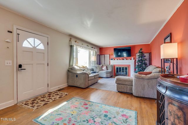 107 College View Drive, Greeneville, TN 37745