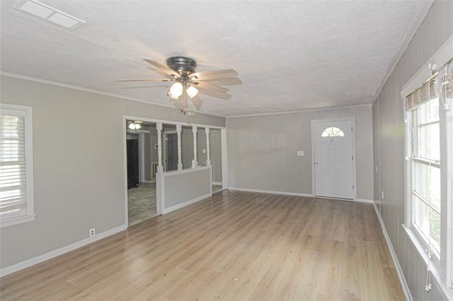 104 S Beatty Avenue, Livingston, TX 77351