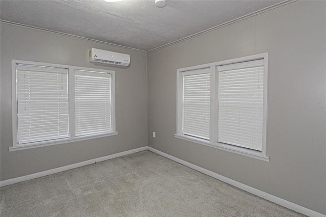 104 S Beatty Avenue, Livingston, TX 77351