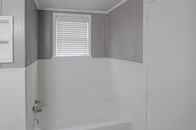 104 S Beatty Avenue, Livingston, TX 77351