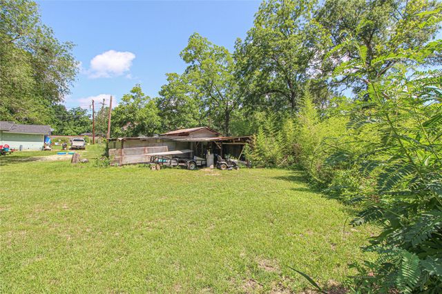 104 S Beatty Avenue, Livingston, TX 77351