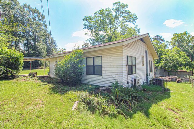 104 S Beatty Avenue, Livingston, TX 77351