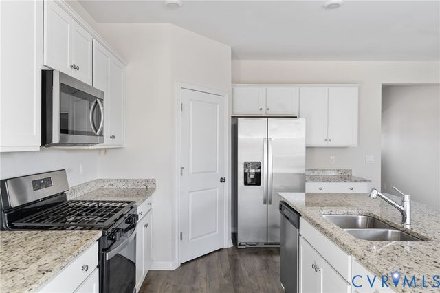 6412 Whisperwood Dr, North Chesterfield, VA 23234