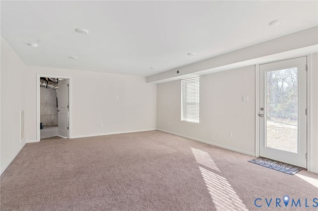 6412 Whisperwood Dr, North Chesterfield, VA 23234