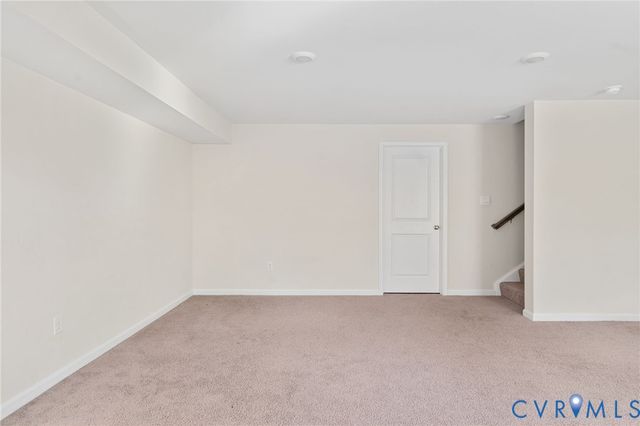 6412 Whisperwood Dr, North Chesterfield, VA 23234