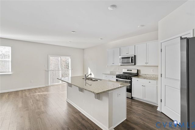 6412 Whisperwood Dr, North Chesterfield, VA 23234