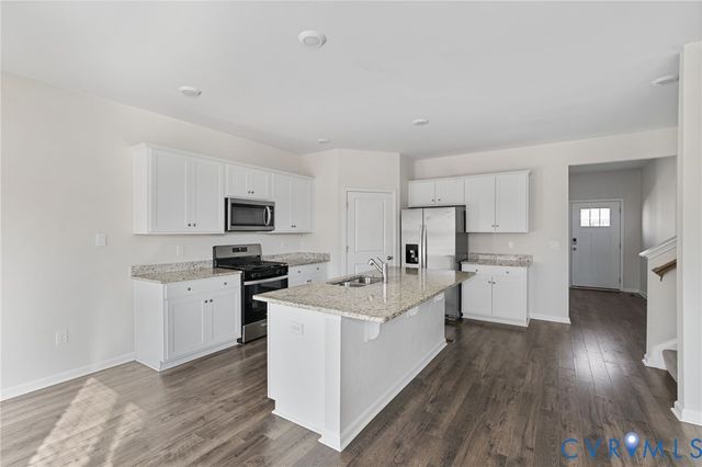 6412 Whisperwood Dr, North Chesterfield, VA 23234