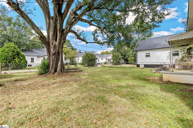 7 Welch Street, Greenville, SC 29605