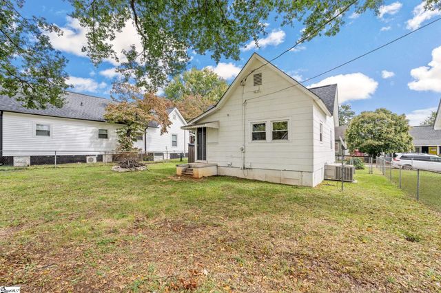 7 Welch Street, Greenville, SC 29605
