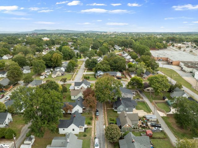 7 Welch Street, Greenville, SC 29605