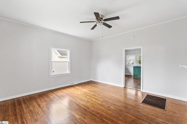 7 Welch Street, Greenville, SC 29605