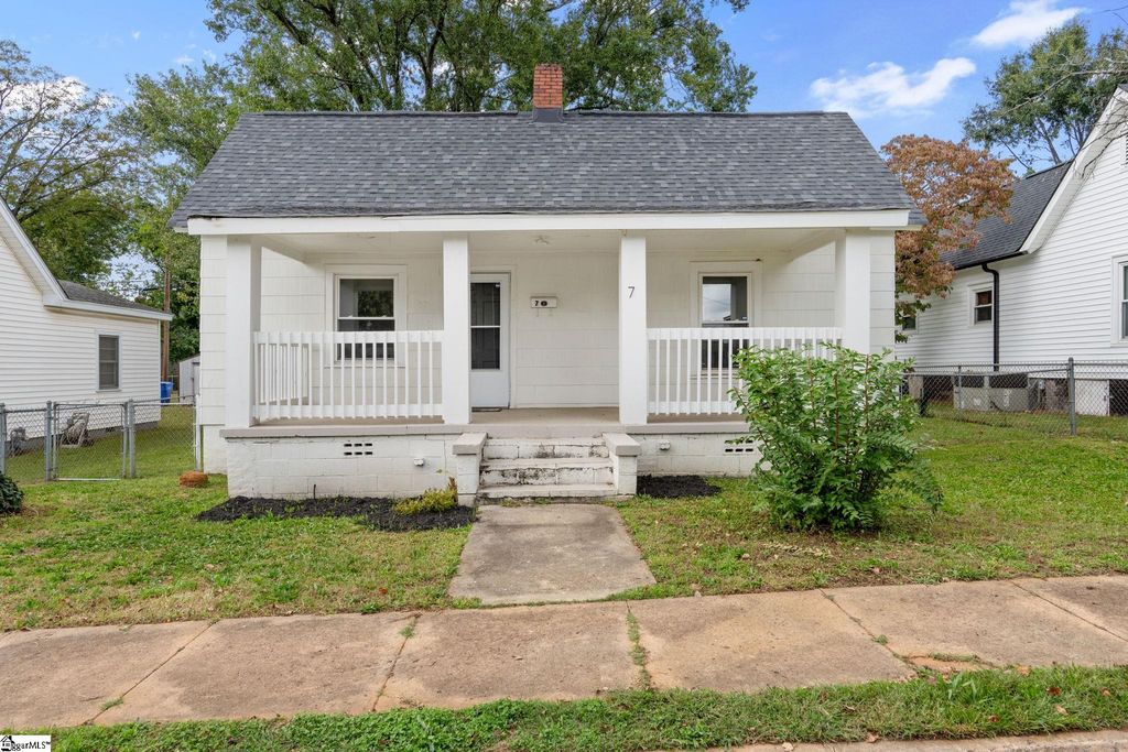 7 Welch Street, Greenville, SC 29605