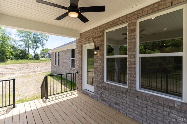 1270 Trailhead Place, Harrison, OH 45030