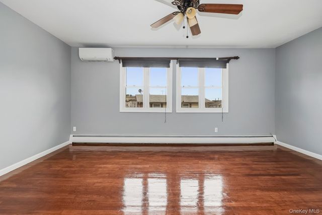 71 Roosevelt Drive, West Haverstraw, NY 10993