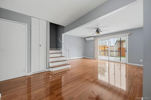 71 Roosevelt Drive, West Haverstraw, NY 10993