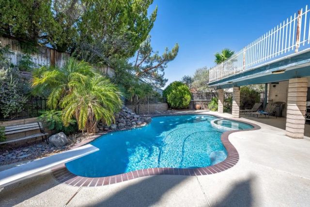 39463 Middleton, Palmdale, CA 93551