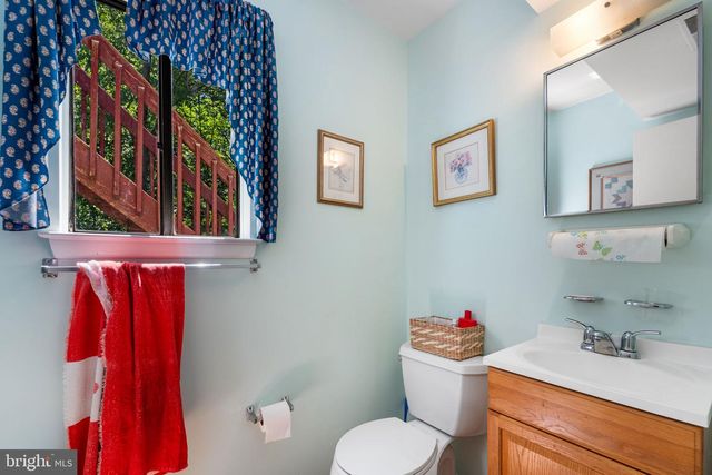 19 GLOUCESTER CT, Mount Holly, NJ 08060