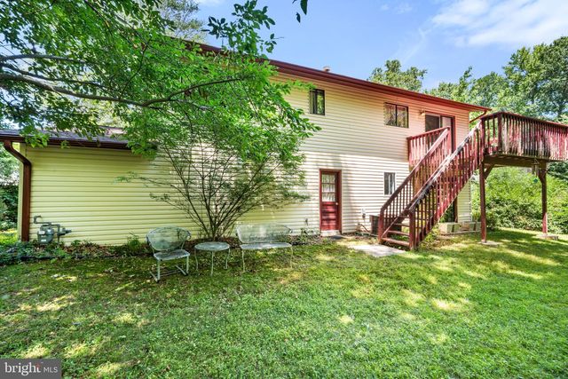 19 GLOUCESTER CT, Mount Holly, NJ 08060
