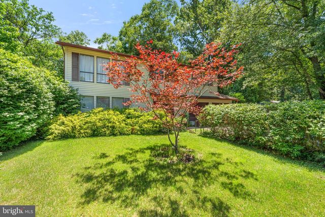 19 GLOUCESTER CT, Mount Holly, NJ 08060