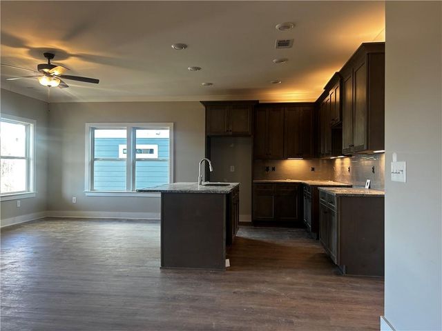 146 Sunflower Circle, Cartersville, GA 30121