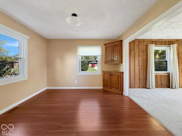 980 Wood Creek Place, Greenwood, IN 46142
