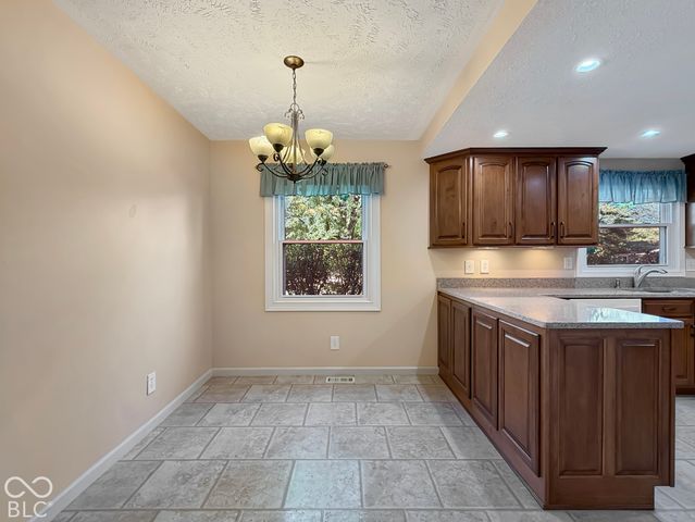 980 Wood Creek Place, Greenwood, IN 46142