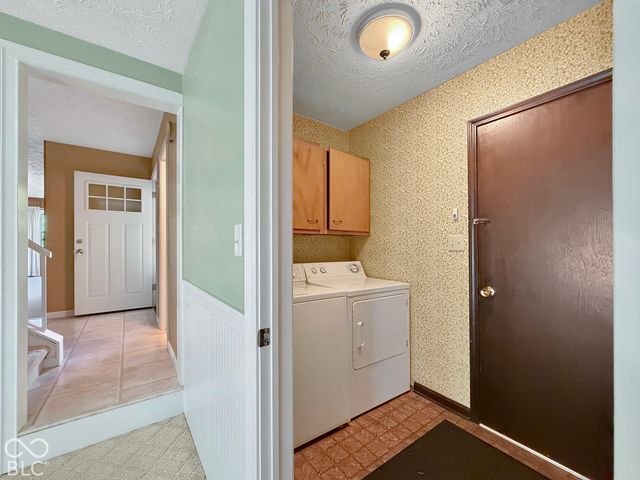 980 Wood Creek Place, Greenwood, IN 46142