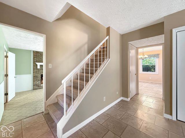 980 Wood Creek Place, Greenwood, IN 46142