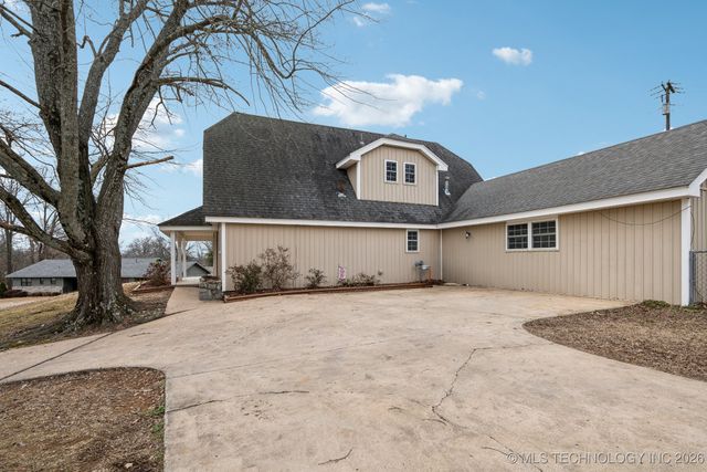 201 Sandy Circle, Tahlequah, OK 74464