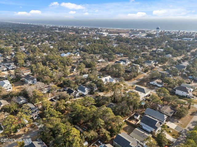 312 NE 54th Street, Oak Island, NC 28465