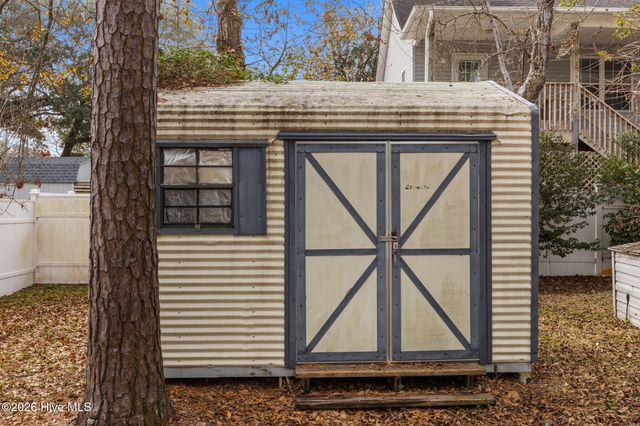 312 NE 54th Street, Oak Island, NC 28465