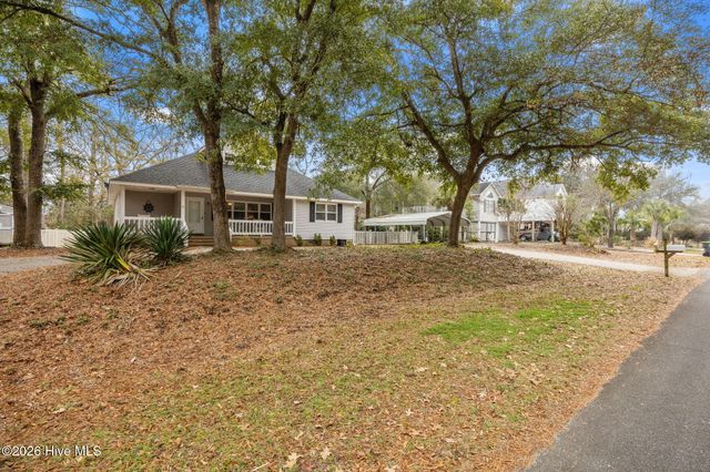 312 NE 54th Street, Oak Island, NC 28465