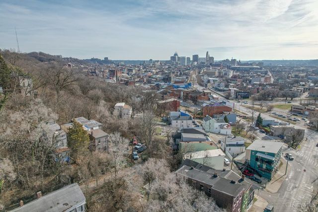 2125 Renner Place, Cincinnati, OH 45214